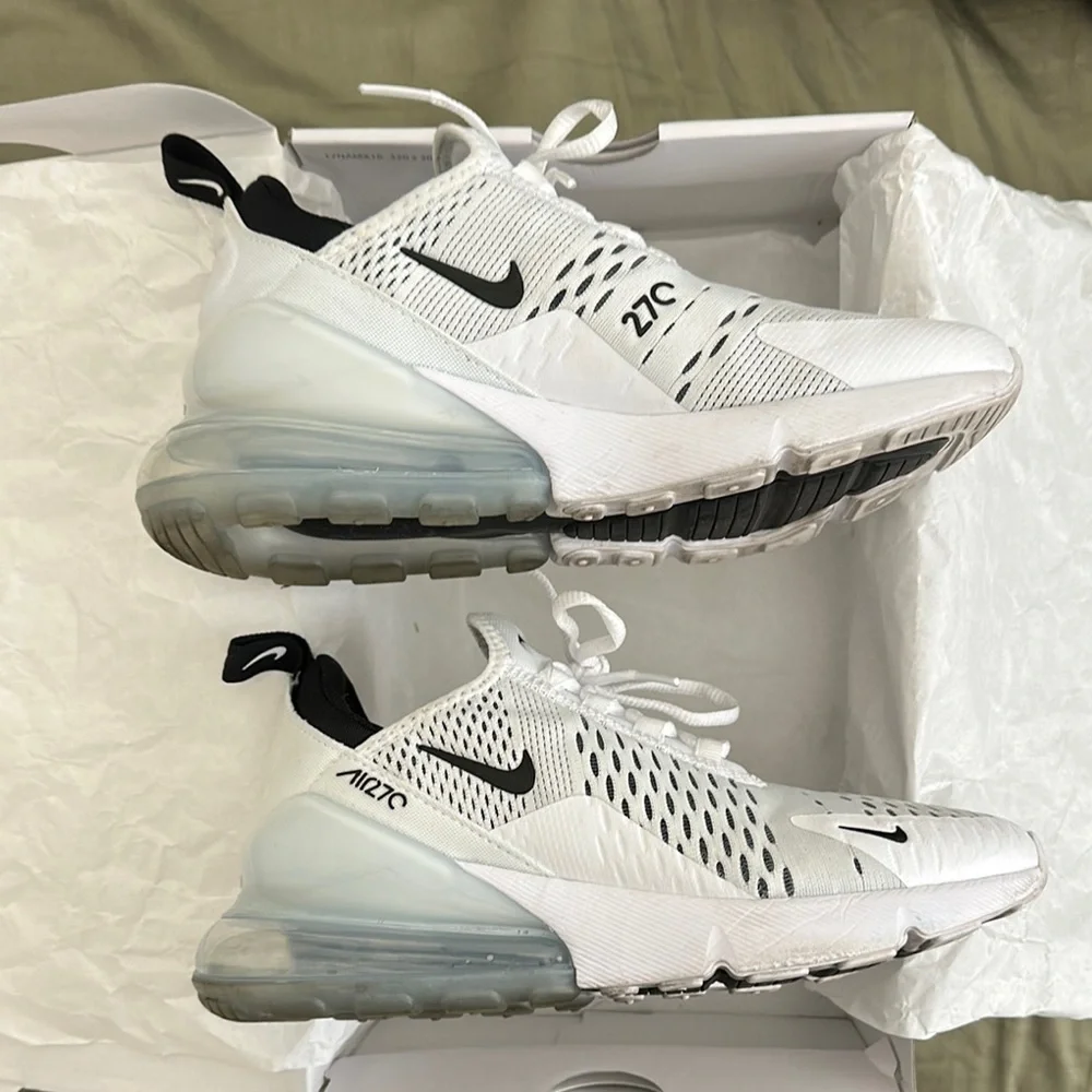 Women’s Nike Air Max 270